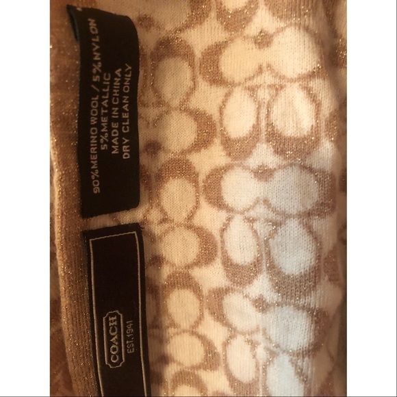 Coach reversible metallic monogram wool scarf - Picture 4 of 4